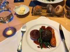 -迪拜帆船酒店海底餐厅