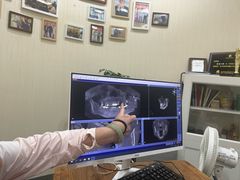 -极光口腔·矫正种植修复(锦江店)