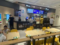 -德克士(香港街店)