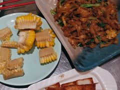 -潮界(LU·ONE凯德晶萃广场店)