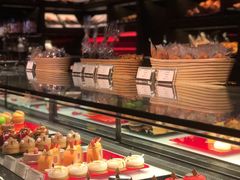 -Salon de The de Joel Robuchon(外滩18号店)