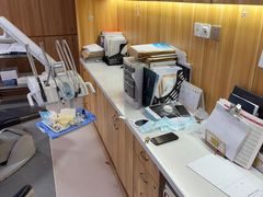 -上海仁爱医院口腔科 · 种植