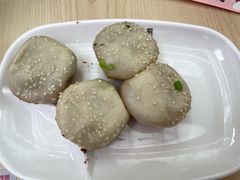 -小杨生煎(金山百联购物中心3楼店)