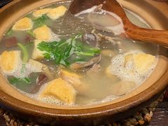 -古都历食南京菜·烤鸭·鸭血粉丝·汤包(南京博物院店)