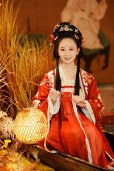 -支流映画摄影·汉服妆造跟拍(本宫来了银泰店)