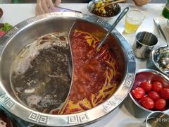 -憨铁匠老火锅(龙岗万科里店)