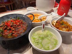 -味上湘菜馆(阿波罗店)