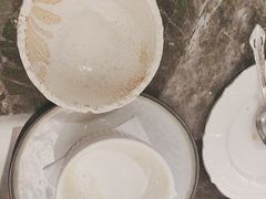 -LESCEDARS Brasserie Bistro香柏树