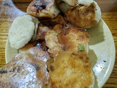 -丁红照水煎包胡辣汤