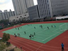 操场-上海市黄浦区教育学院附属中山学校