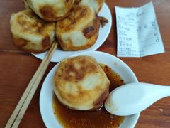 -宝瑞门钉肉饼店