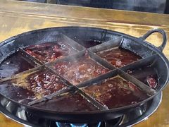 -正南齊北重庆老火锅(光华村直营店)