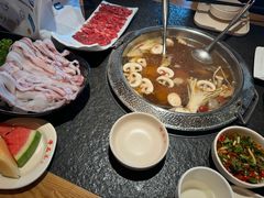 -牛品荟牛肉火锅(新城广场店)