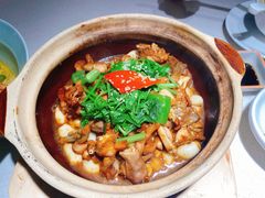 嗜嗜牛蛙煲-南枝记·港式打边炉(新北万达店)