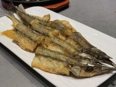 干炸跳跳鱼-神洲四海大酒楼(王府井澳门中心店)