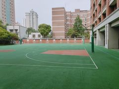 -上海市黄浦区卢湾第一中心小学