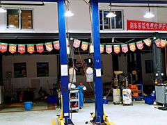 -24小时汽车搭电补胎(五方桥店)