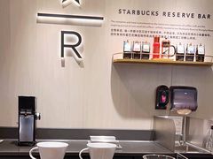 -星巴克臻选(北京银泰店)