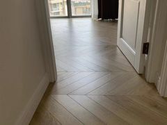 -百安居装修建材卖场(泰然店)