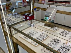 -精益眼镜(广埠屯店)
