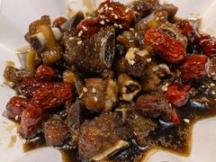 -邱金小炒·30 年盐帮江湖菜(自贡店)