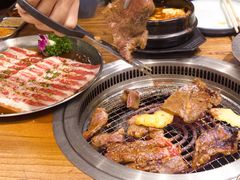 -明洞阿姨·韩式酱蟹烤肉·创意料理(三元桥店)