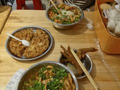 -柳州肥姨妈大骨螺蛳粉(双阳路店)