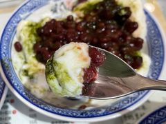 抹茶红豆麻薯-黄氏许牛奶甜品餐厅(裕华万达店)