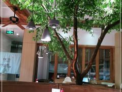 -蜜桃餐厅·伴山(湖滨商业街店)