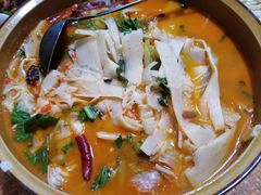 酸笋罗非鱼-西双版纳傣味园(昆前路店)