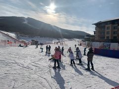 -中旅松花湖滑雪场