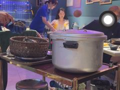 -蚝堡海鲜·威海菜·海肠捞饭·烧烤·亚洲吃蚝公司(幸福门店)