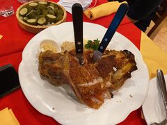烤猪肘子-申德勒加油站西餐厅(日坛路总店)