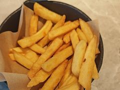 -必胜客(尹山湖歌林公园店)