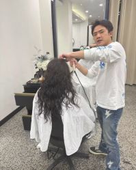 -SWANK SALON