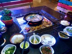 -哈吱喂丽江火塘·牦牛火锅(五一街店)