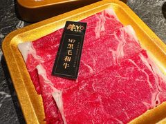 -牛YO寿喜烧·铁板烧和牛火锅自助(市府恒隆店)