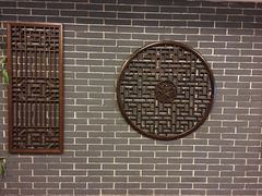 -山明水秀大饭店