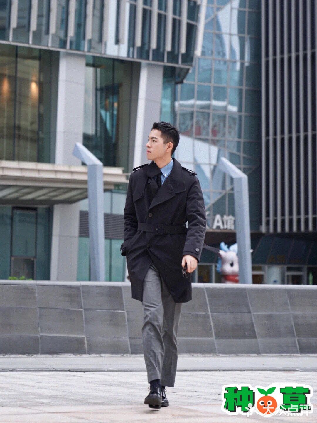 男士职场穿搭,风衣羽绒服让冬日温暖又帅气