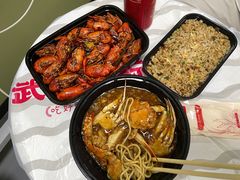 -肥肥虾庄·金牌油焖大虾(杨园滨江时代walk店)