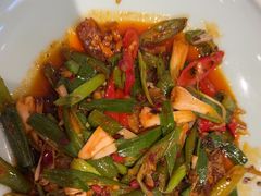 -川流不息·地道川菜·小龙虾(松东路店)