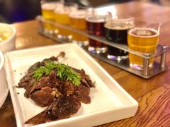 爱啤特色烤鸭-爱啤精酿·民谣酒馆(滨江店)