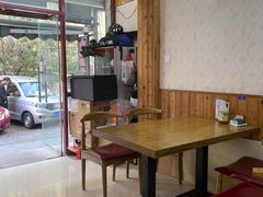 -金城包子牛肉灌汤包(台东四路店)