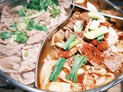-肖四女乐山跷脚牛肉(滨江天街店)