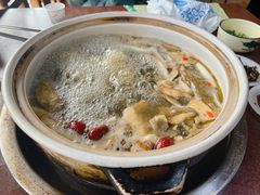 -东巴谷野生菌火锅餐厅
