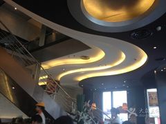 大堂-必胜客(上海新南方商城PH店)