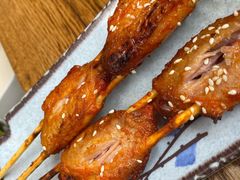 -毛辣果·贵州红酸汤牛肉火锅(西单店)