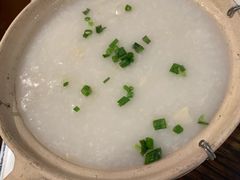 -新大咀港式茶餐厅(宝山万达店)