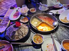 -热火朝天鲜切牛肉火锅(南强街巷店)