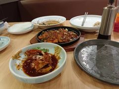 -宏状元现熬粥·京味菜(三里河店)